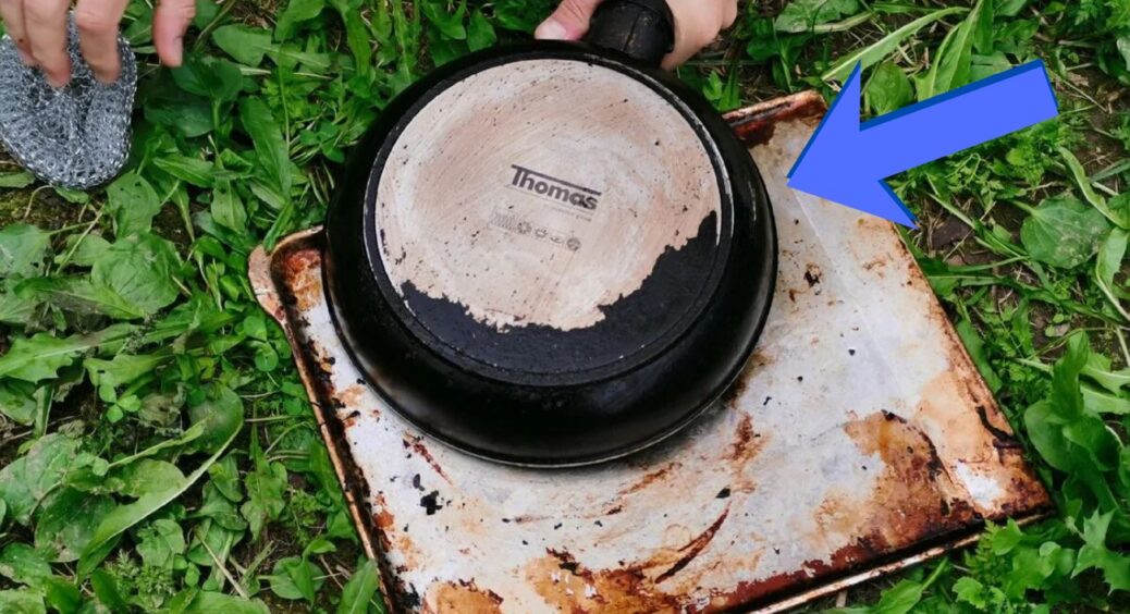 Стара сковорідка стала, як нова з магазину: відмила її за 10 хвилин без соди та оцту – секрет 1 в компоненті 