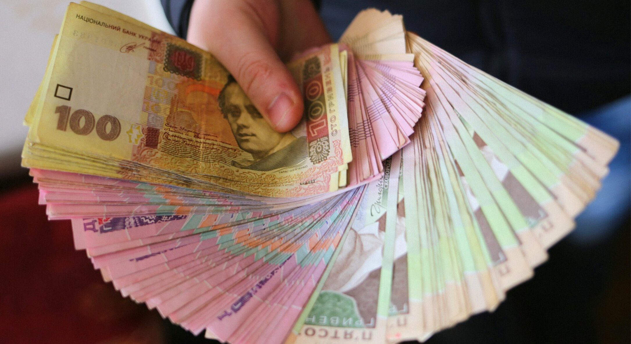 І навіщо я раніше викидала чеки? Виявляється, за 3 місяці можна повернути купу грошей через кешбек від банку 