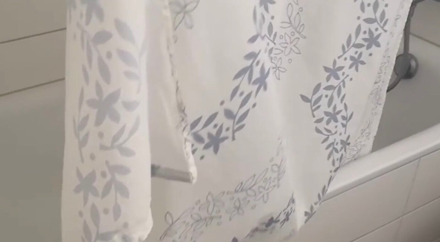 Як усунути плісняву у ванній кімнаті