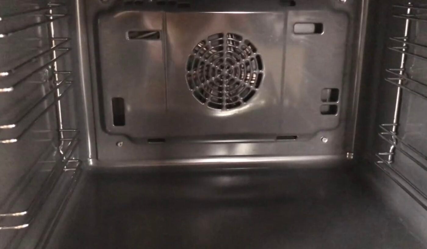 Як прибрати неприємні запахи з духовки Як прибрати неприємні запахи з духовки