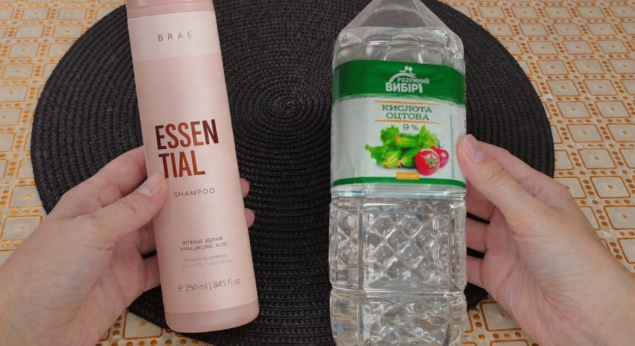 Змішала звичайний оцет з шампунем та прибрала увесь дім за 2 години: прикро, що раніше про це не знала 