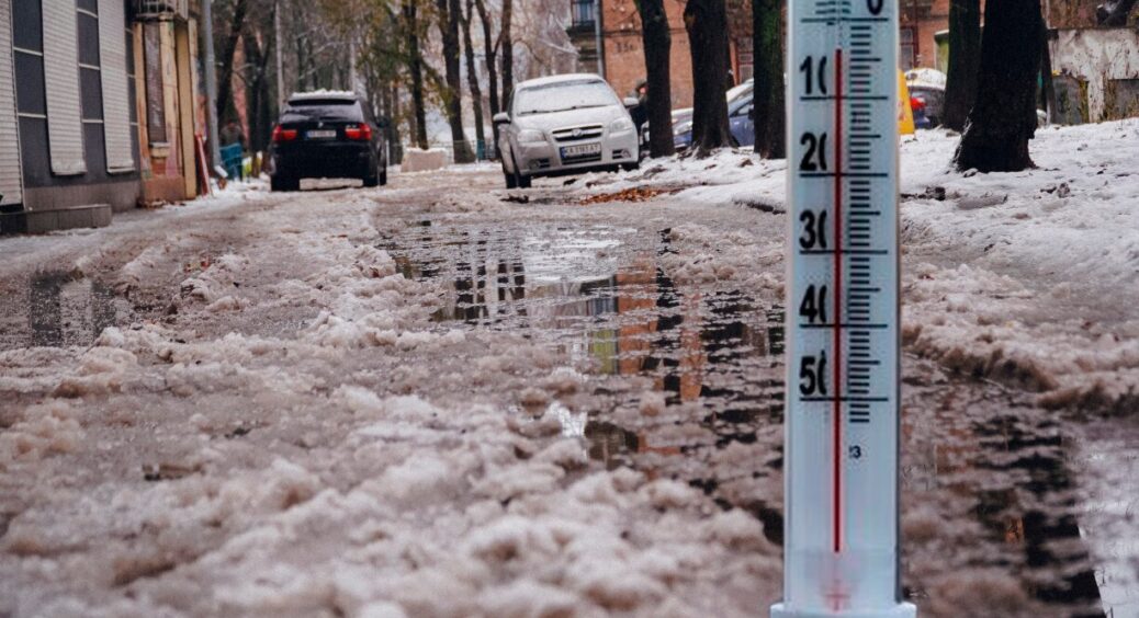 Морози послабшають, але природа готує черговий “сюрприз”: якою буде погода в Україні у лютому 2026 