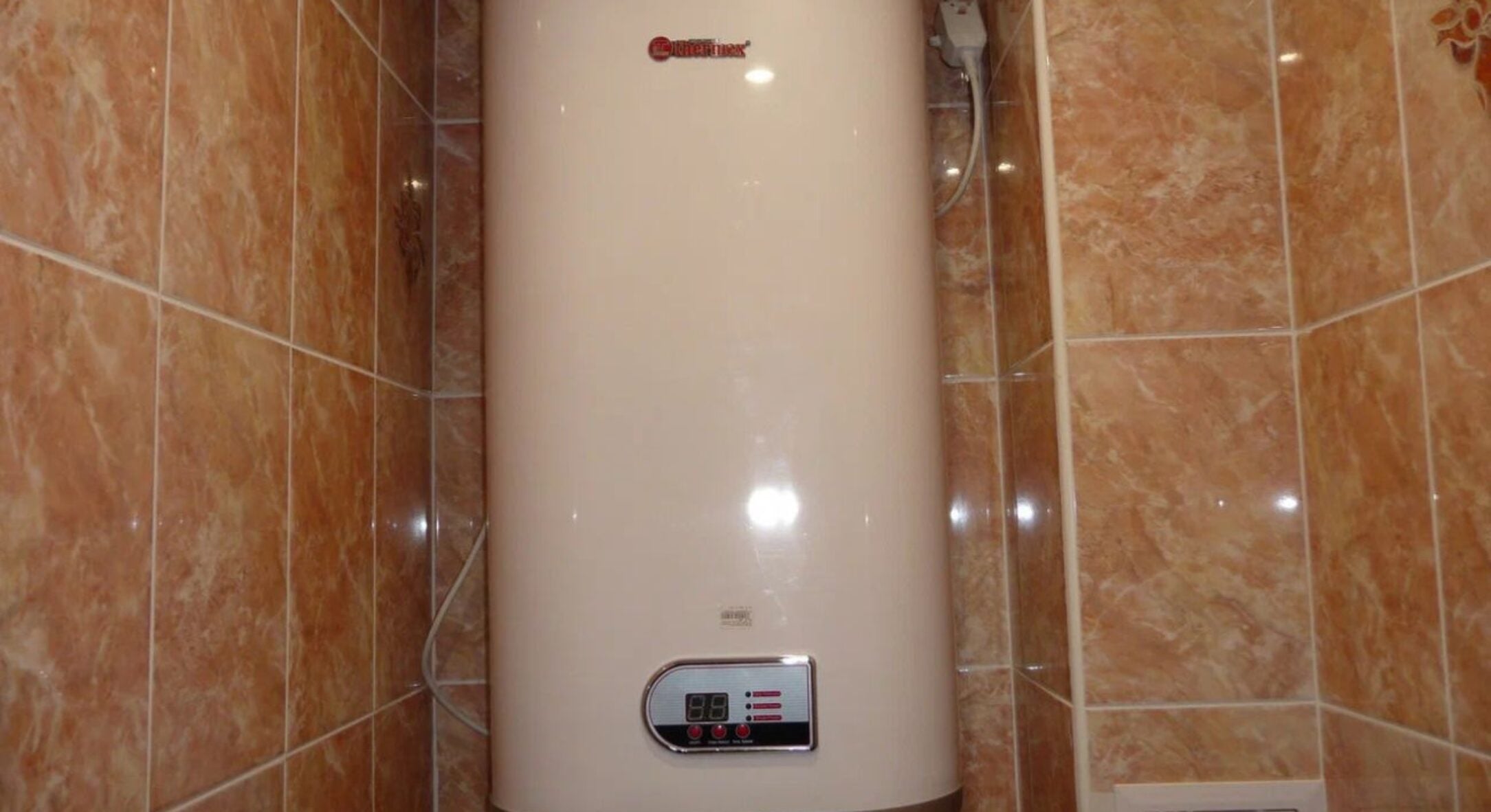 Сусід-сантехнік попередив: 1 помилка з бойлером узимку – і ремонт обійдеться в тисячі гривень 