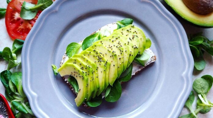 Науковці назвали ТОП-6 сніданків, що не підвищують рівень цукру в крові: і смачно, і корисно Дієтологи назвали шість варіантів сніданків, що не підвищують рівень цукру