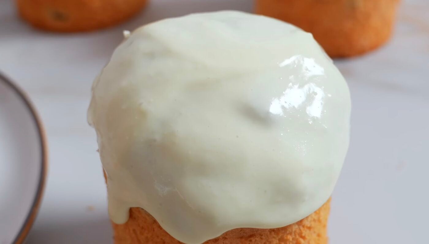 Найкращий варіант глазурі для паски. Фото: YouTube Alina FooDee