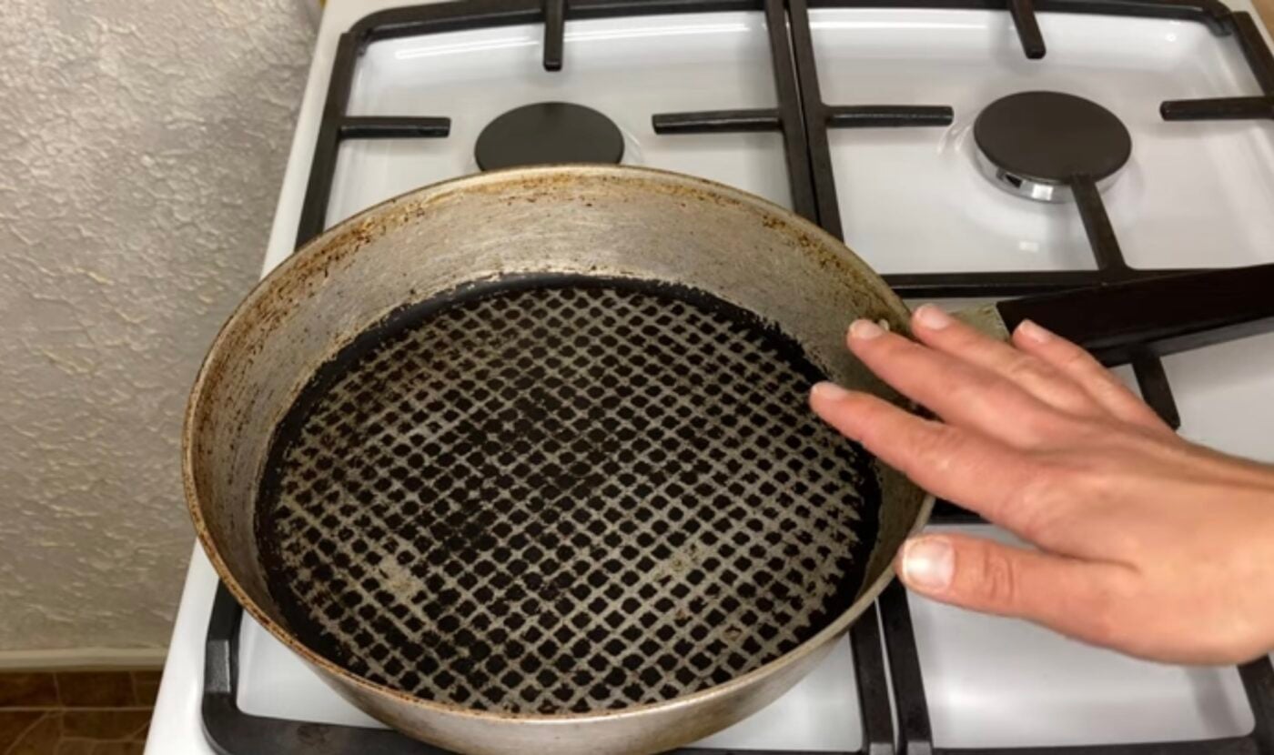 Що робити, аби сковорода не пригорала