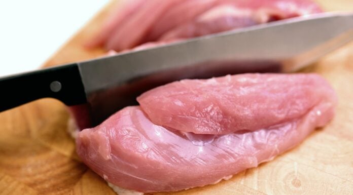 Експерти пояснили, як треба зберігати м'ясо, щоб не зіпсувалося. Фото: Pixabay